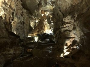 Tour of Oynx Cave 
