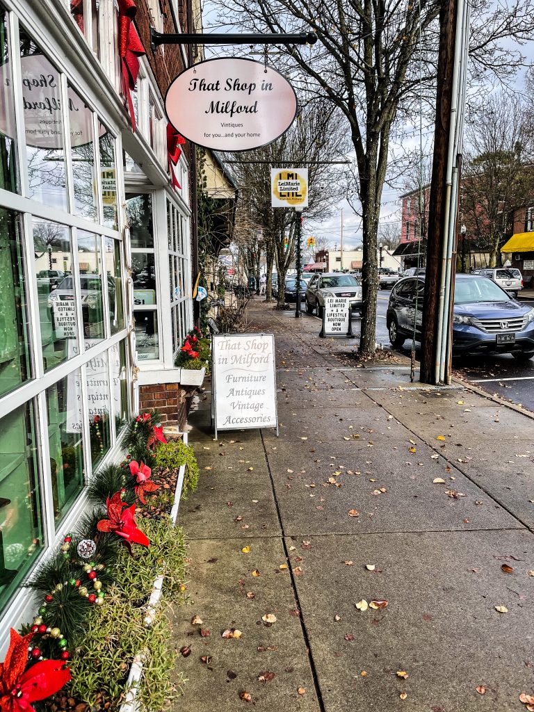 Holiday shopping in Ohio: Downtown Milford 