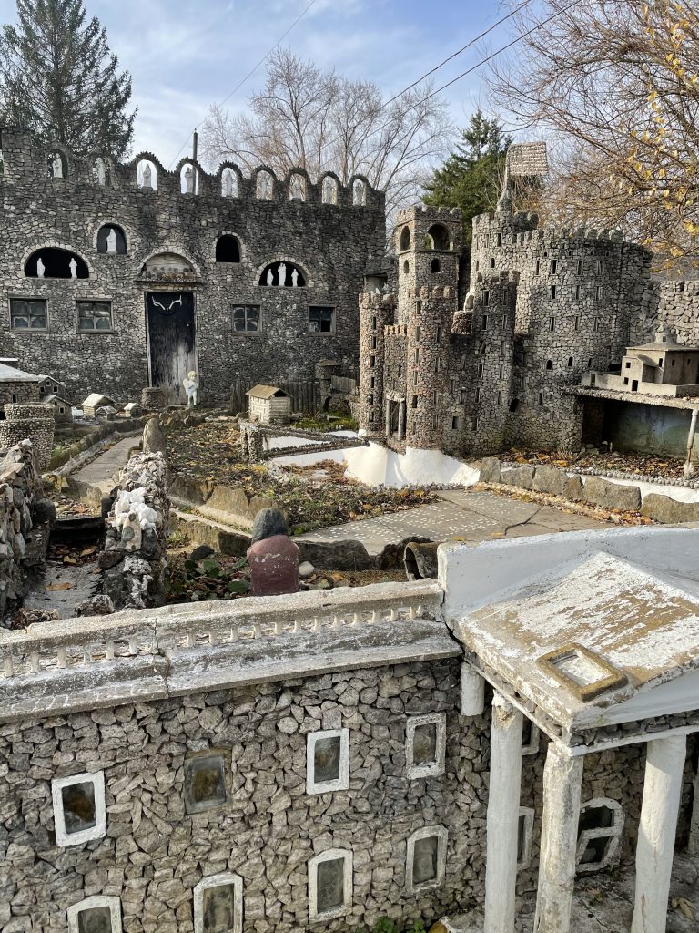 Visit the Free Hartman Rock Garden