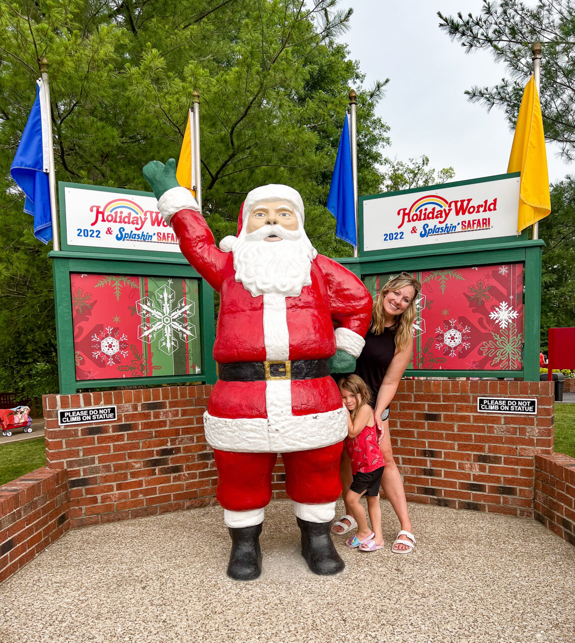17 Festive Things To Do In Santa Claus, Indiana