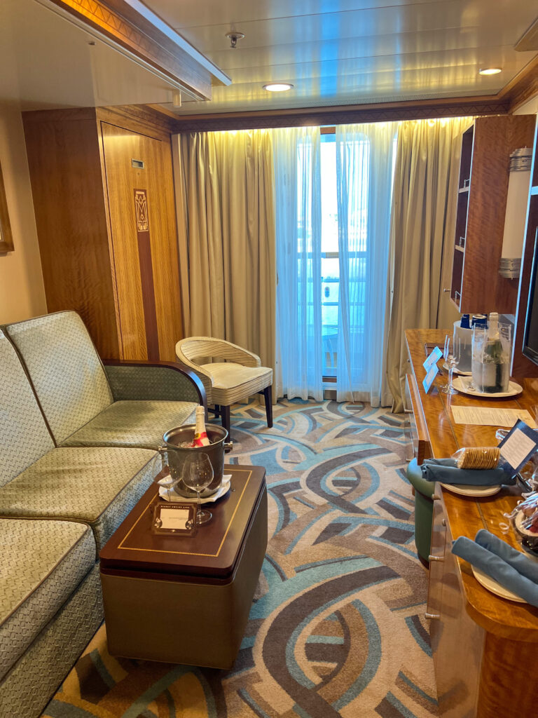 Concierge Family Oceanview Stateroom with Verandah on the Disney Magic