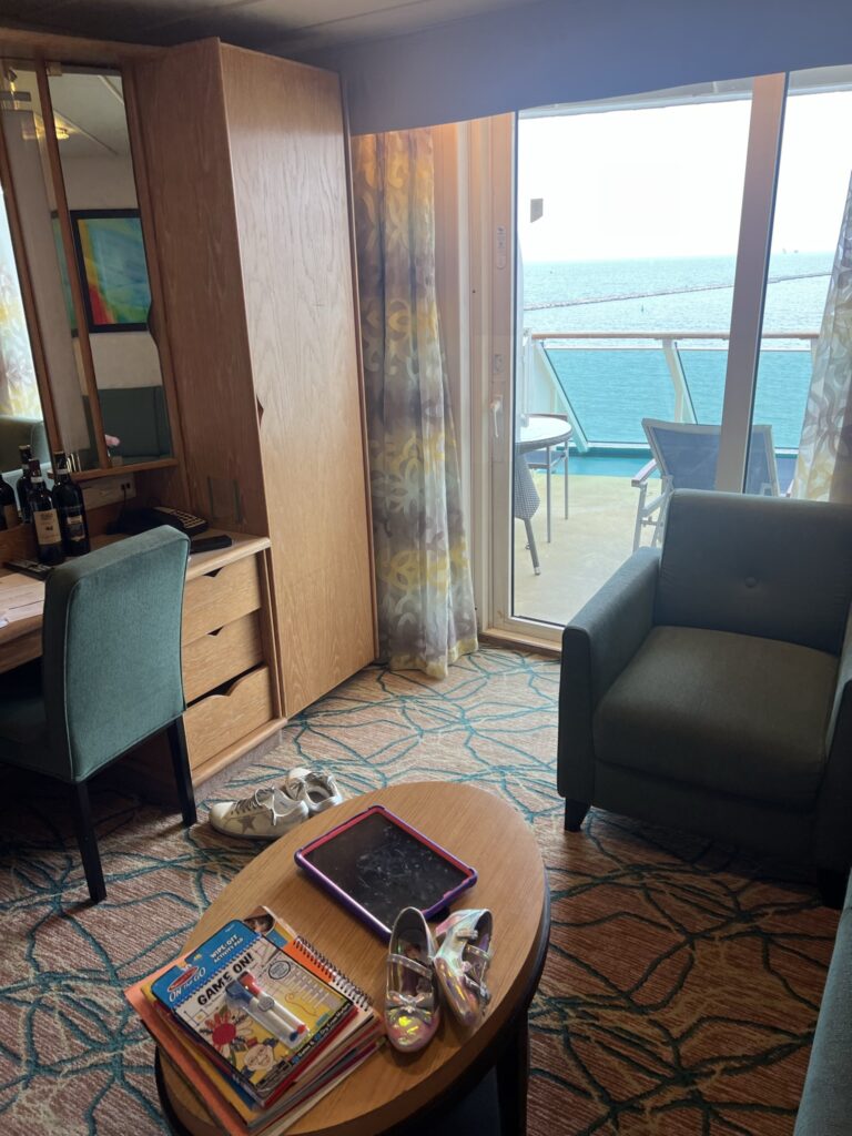 Junior Suite review on Enchantment of the Seas 