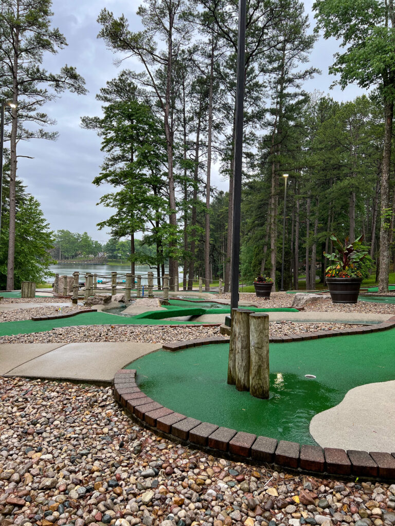 Mini Golf at Lake Rudolph 