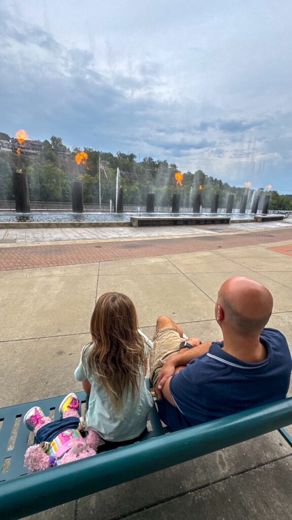Catch the fountain show on the hour