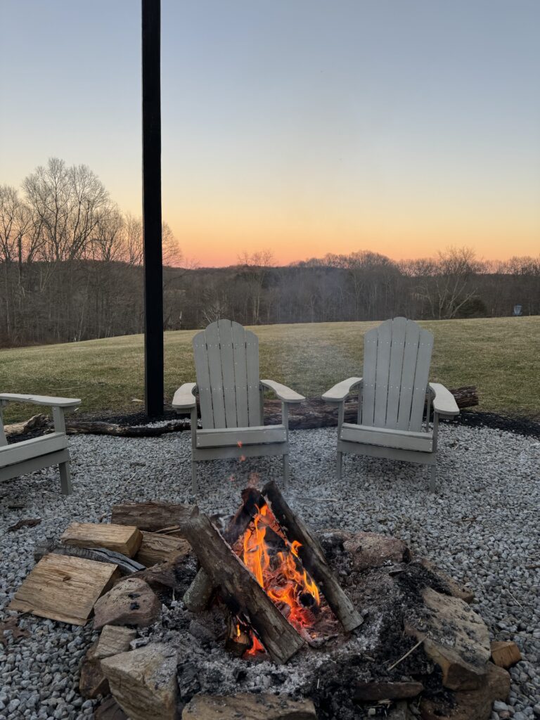 Large rental in Hocking Hills for families