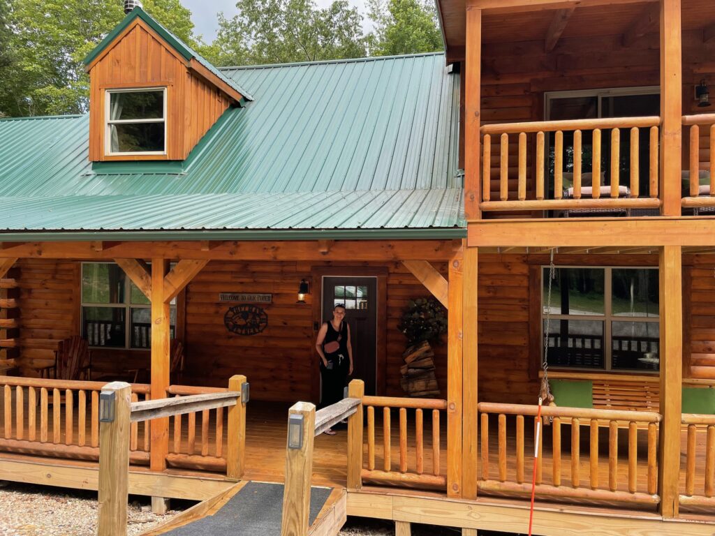 Thelma's Retreat in Hocking Hills